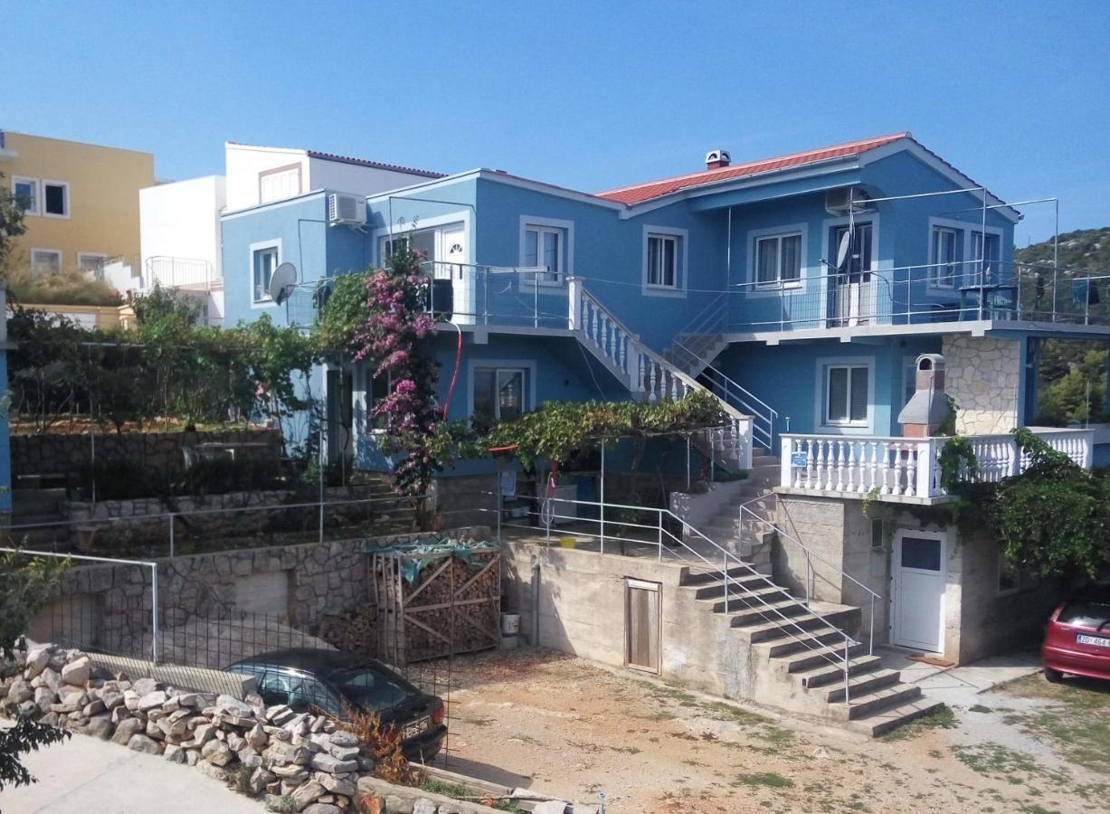 Apartments With A Parking Space Sali, Dugi Otok - 8181 Exterior photo